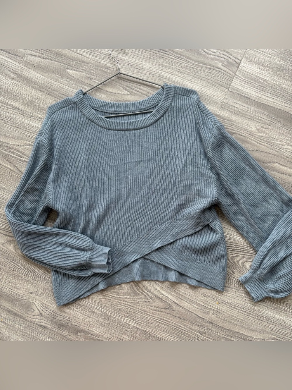 Lululemon Reversible Crossover Sweater Boolux Cashmere Blend Chambray Size 8 - Picture 2 of 9